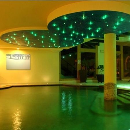 Hotel Scoiattolo Тезеро Екстериор снимка