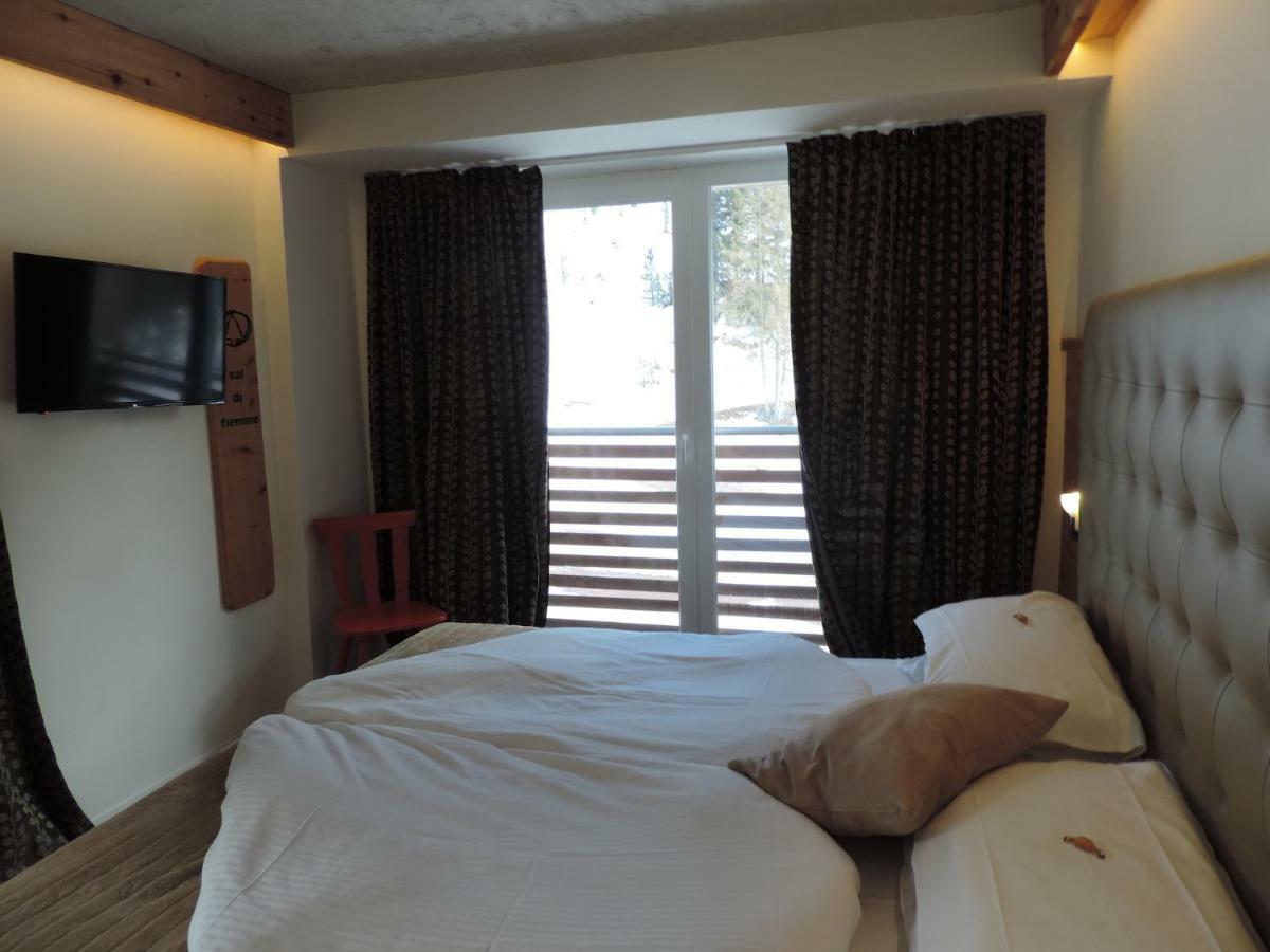 Hotel Scoiattolo Тезеро Екстериор снимка