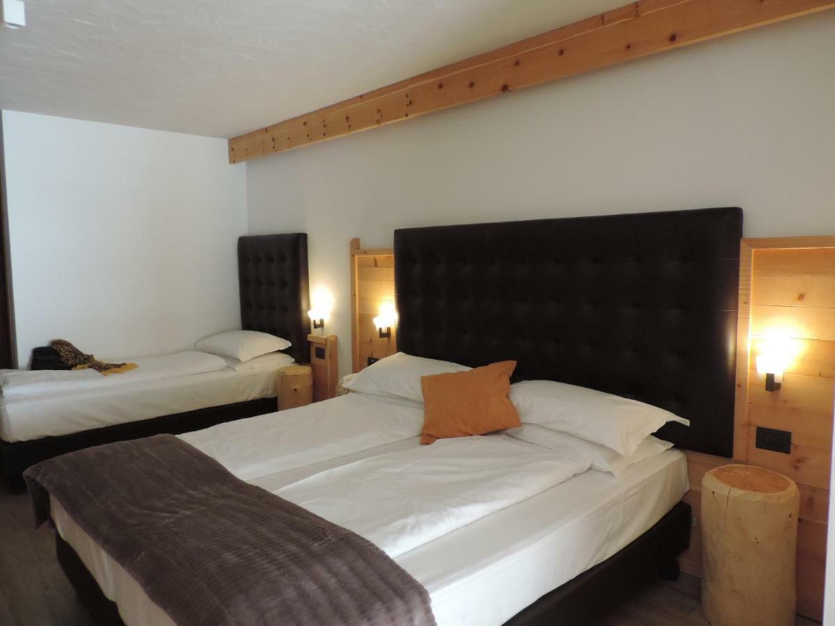 Hotel Scoiattolo Тезеро Екстериор снимка