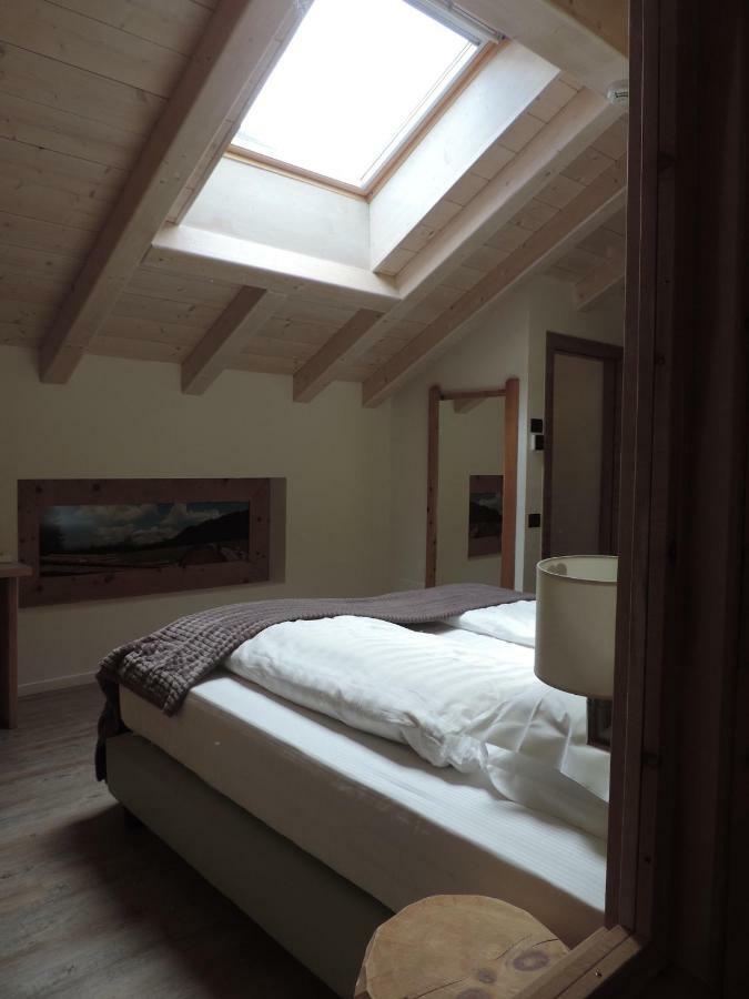 Hotel Scoiattolo Тезеро Екстериор снимка