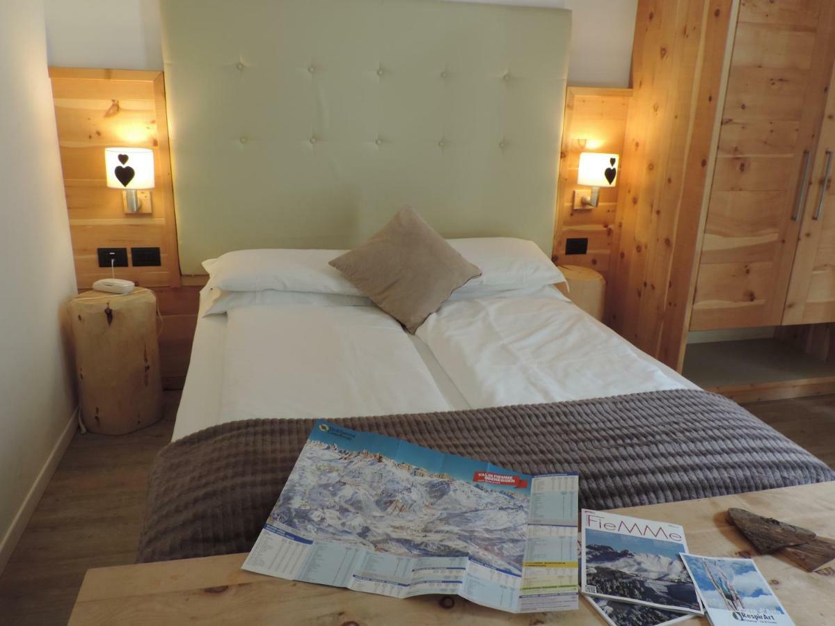 Hotel Scoiattolo Тезеро Екстериор снимка